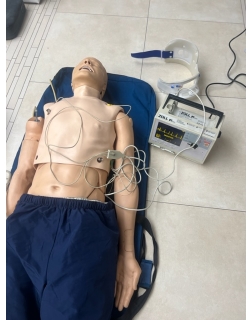 Laerdal ALS MegaCode Kelly Advanced + Vitalsim !