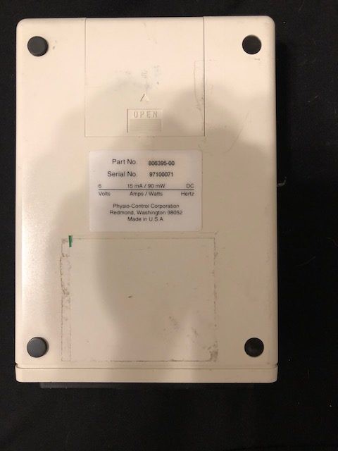 Symulator rytmów EKG – Physio Control