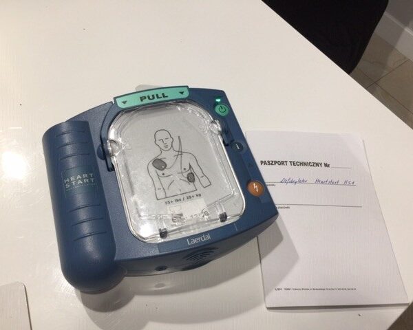 AED Laerdal Heartstart HS1 Defibrylator !