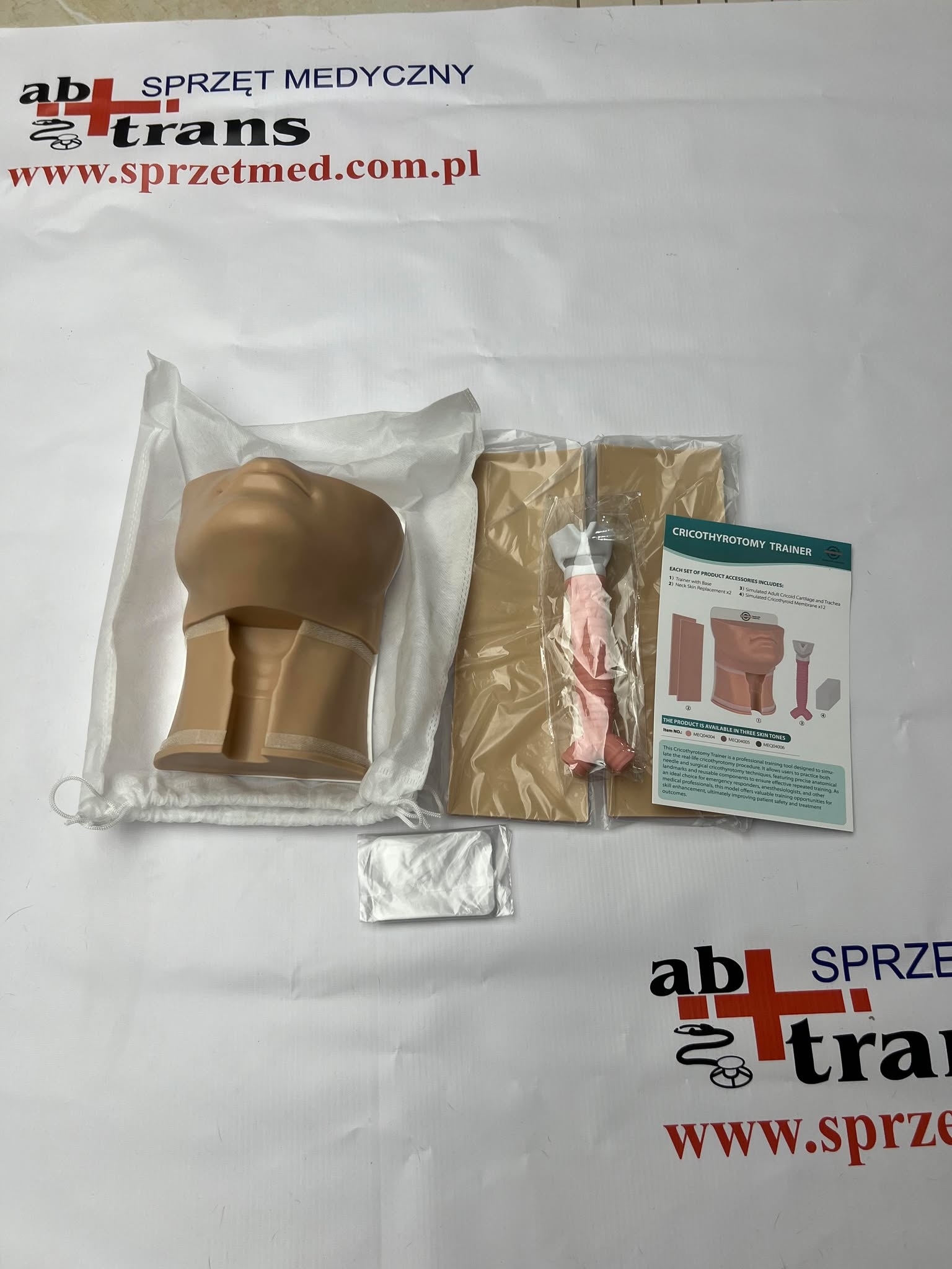 Trenażer do nauki konikotomii NOWY