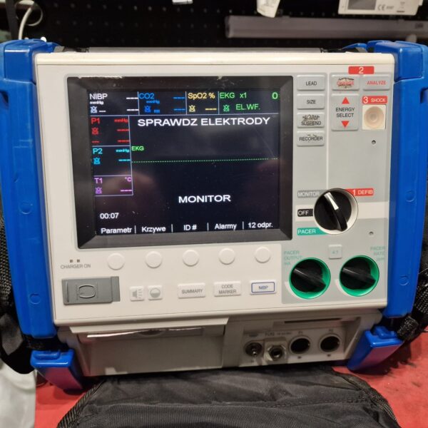 Defibrylator ZOLL M SERIES CCT z okablowaniem i paszportem